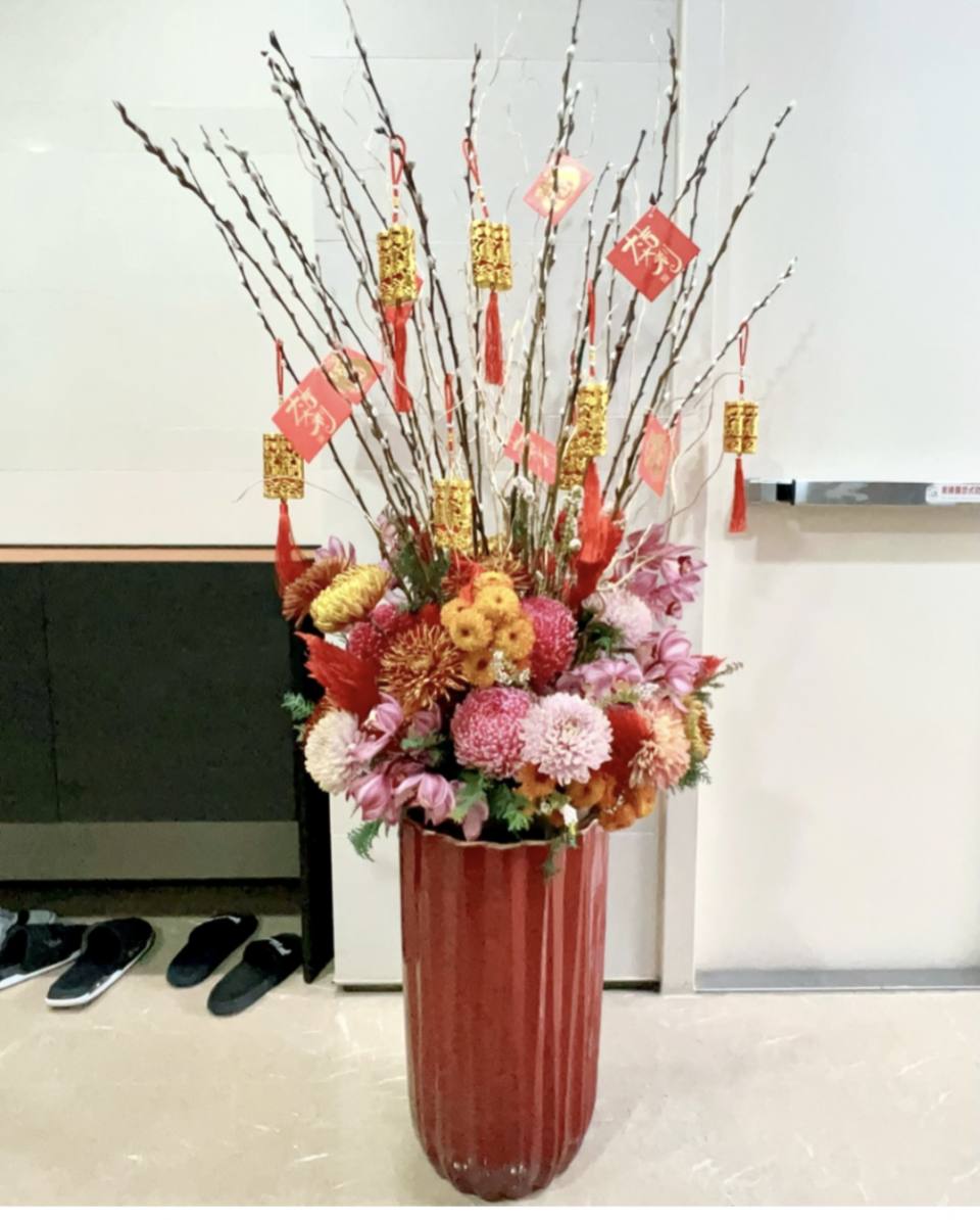 落地式大型銀柳盆花