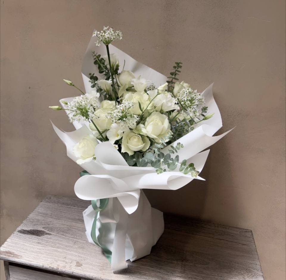 白色的擁抱-實拍圖片