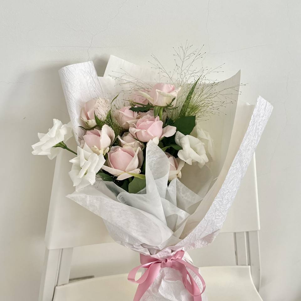 情人節浪漫粉玫瑰花束-實拍圖片