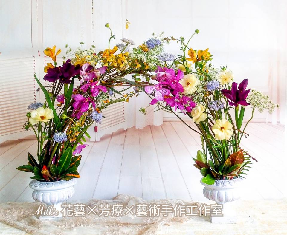 鮮花拱型餐桌花-實拍圖片